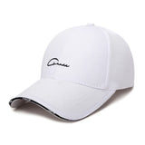 Hat Men and Women Golf Cap Spring and Summer Black and White Leisure Travel Sun Protection Cap