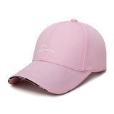 Hat Men and Women Golf Cap Spring and Summer Black and White Leisure Travel Sun Protection Cap