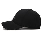 Hat Men and Women Golf Cap Spring and Summer Black and White Leisure Travel Sun Protection Cap